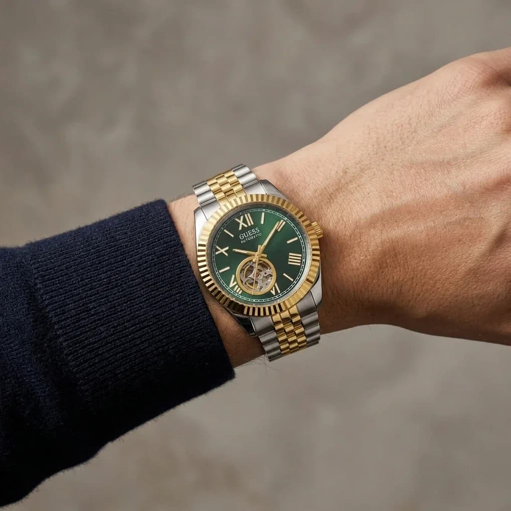 Fond du boîtier du garde-temps Guess GW0984G4