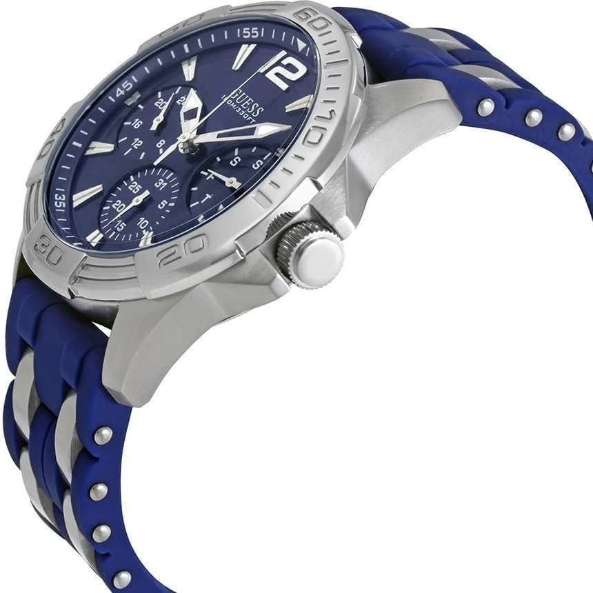 Le garde-temps Guess W0366G2 vu de profil