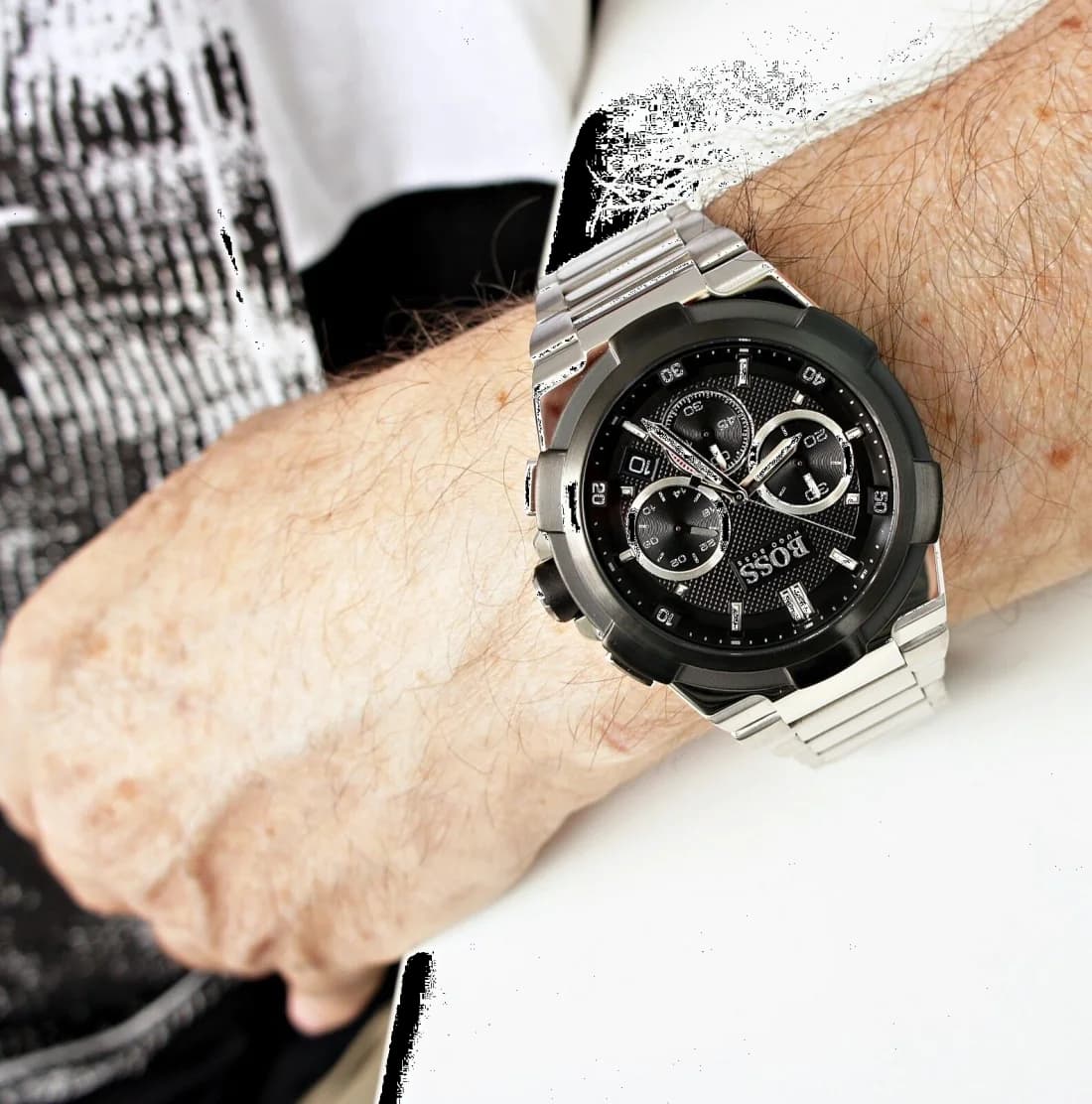 Fond du boîtier du garde-temps Hugo Boss 1513359