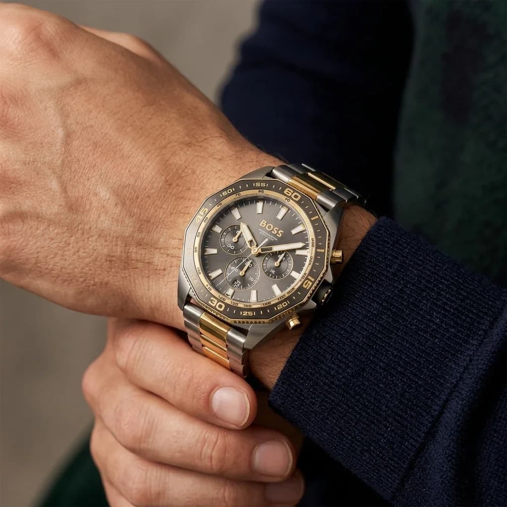 Détail du bracelet acier du Hugo Boss 1513974