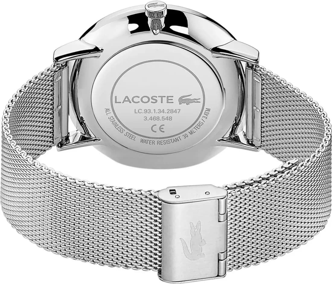 Zoom sur le cadran bleu du Lacoste 2011024