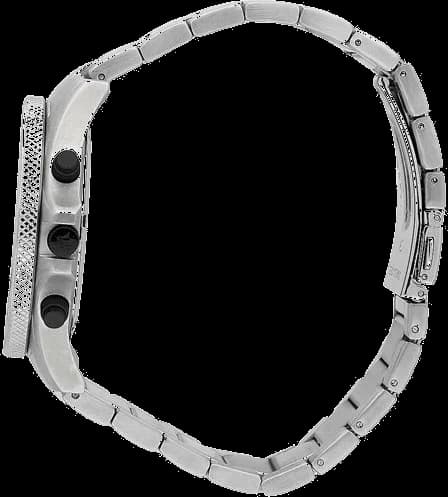 Zoom sur le cadran argent du Maserati R8873640003
