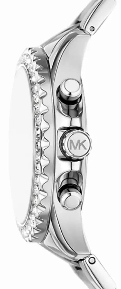 Zoom sur le cadran argent du Michael Kors MKO1129