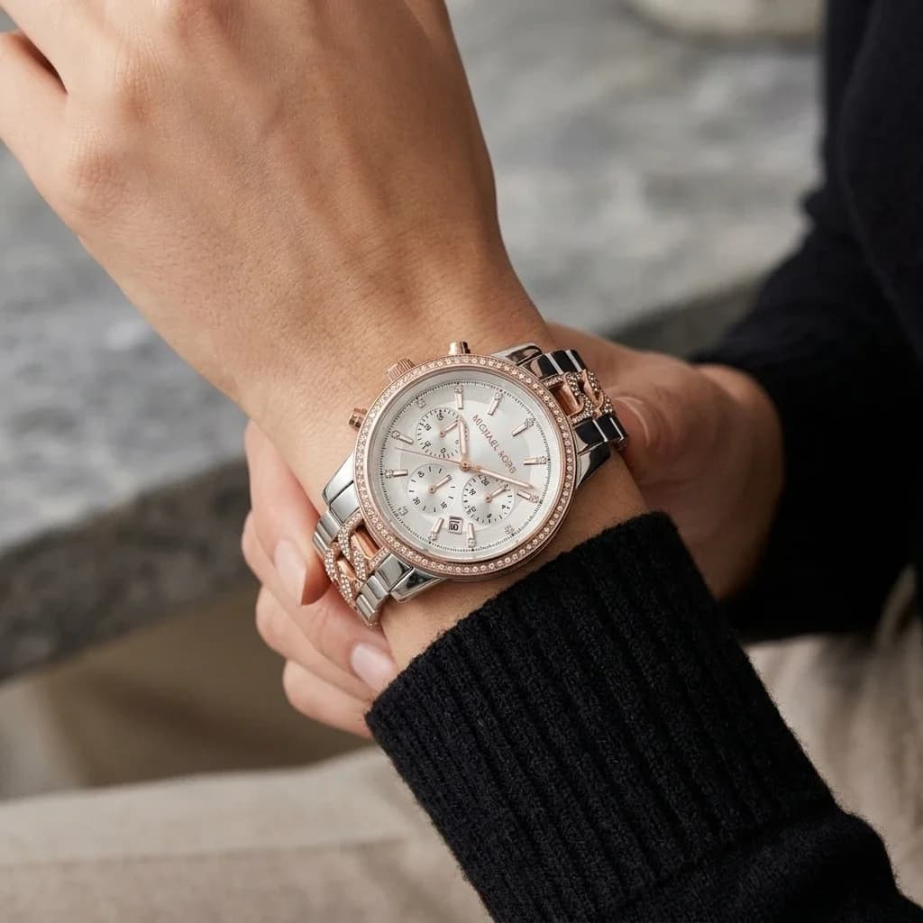 Fond du boîtier du garde-temps Michael Kors MK6938
