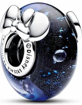 Le garde-temps Pandora 792958C01 vu de profil