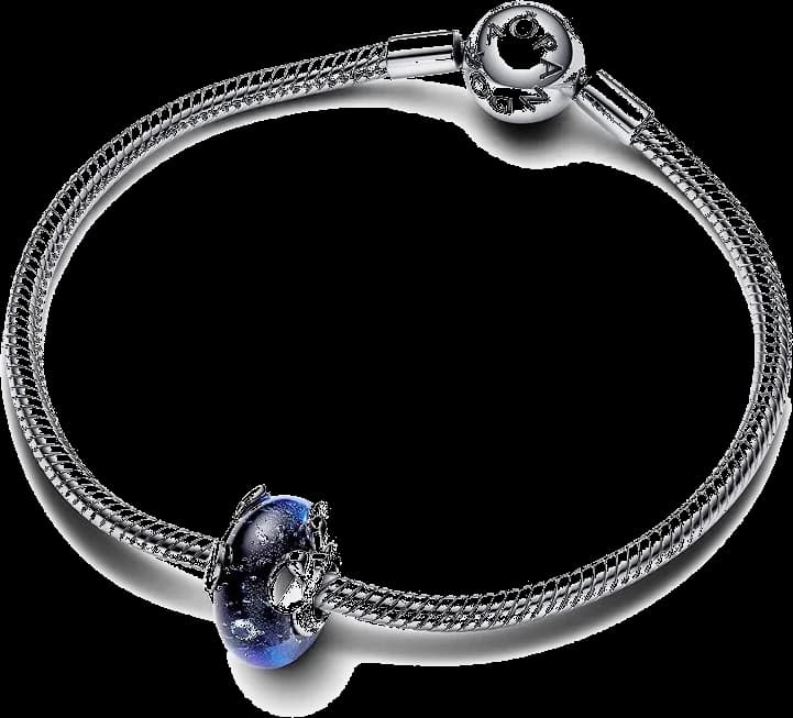 Zoom sur le cadran du Pandora 792958C01
