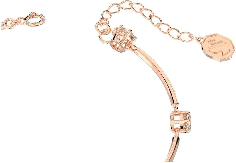 Zoom sur le cadran du Swarovski 5654495