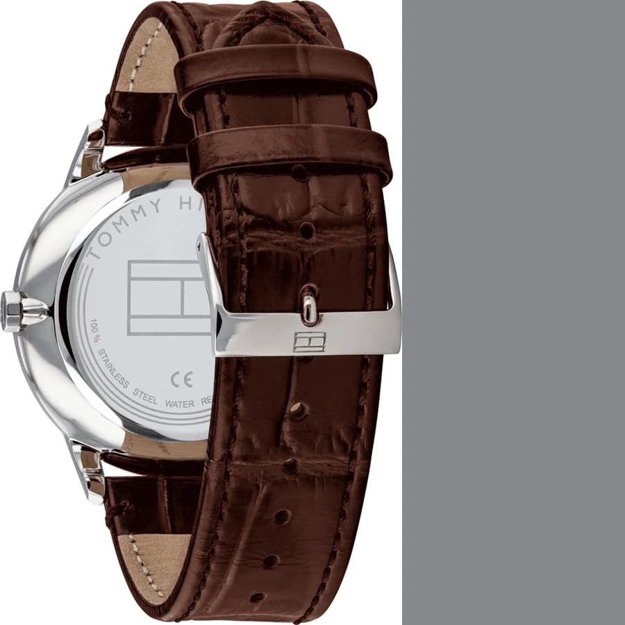 Attache bracelet Tommy Hilfiger 1710389 en cuir marron grainé, boucle ardillon classique en acier inoxydable
