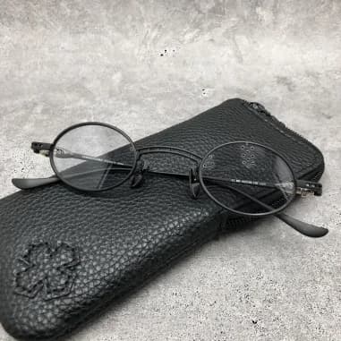 Montre Chrome Hearts 109781-BLACK détail bracelet