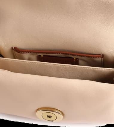 Sac à bandoulière Coach Pillow Tabby 18 en cuir nappa vue 2