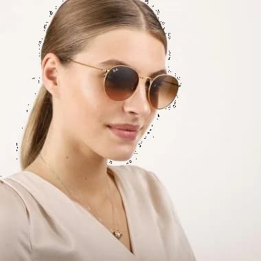 Lunettes de soleil Ray-Ban Round Metal RB3447 9001/A5 Rondes doré gold marron vue 3
