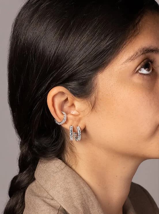Boucle d'oreille individuelle APM Monaco AE12372OX en argent 925, cœur pavé de cristaux, pour femme vue 3