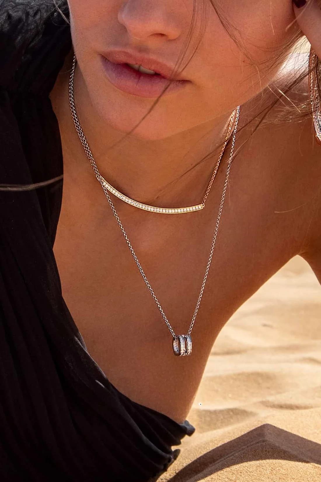 Collier pour Femme APM Monaco PC6707OX en métal plaqué or rose, longueur ajustable vue 3