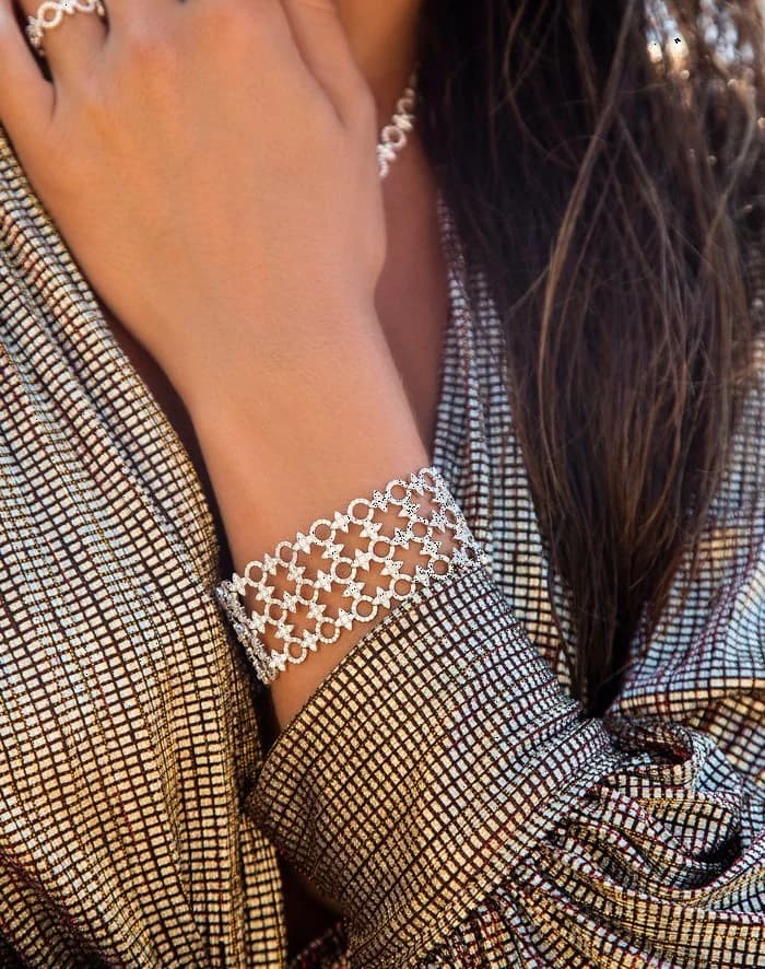 Bracelet manchette APM Moncaco météortites et cerles en argent 925 vue 2