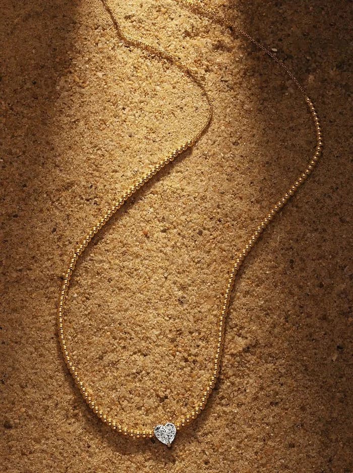 Collier APM Monaco YC6372OX en plaqué or jaune avec pendentif cœur en cristal pour femme vue 3