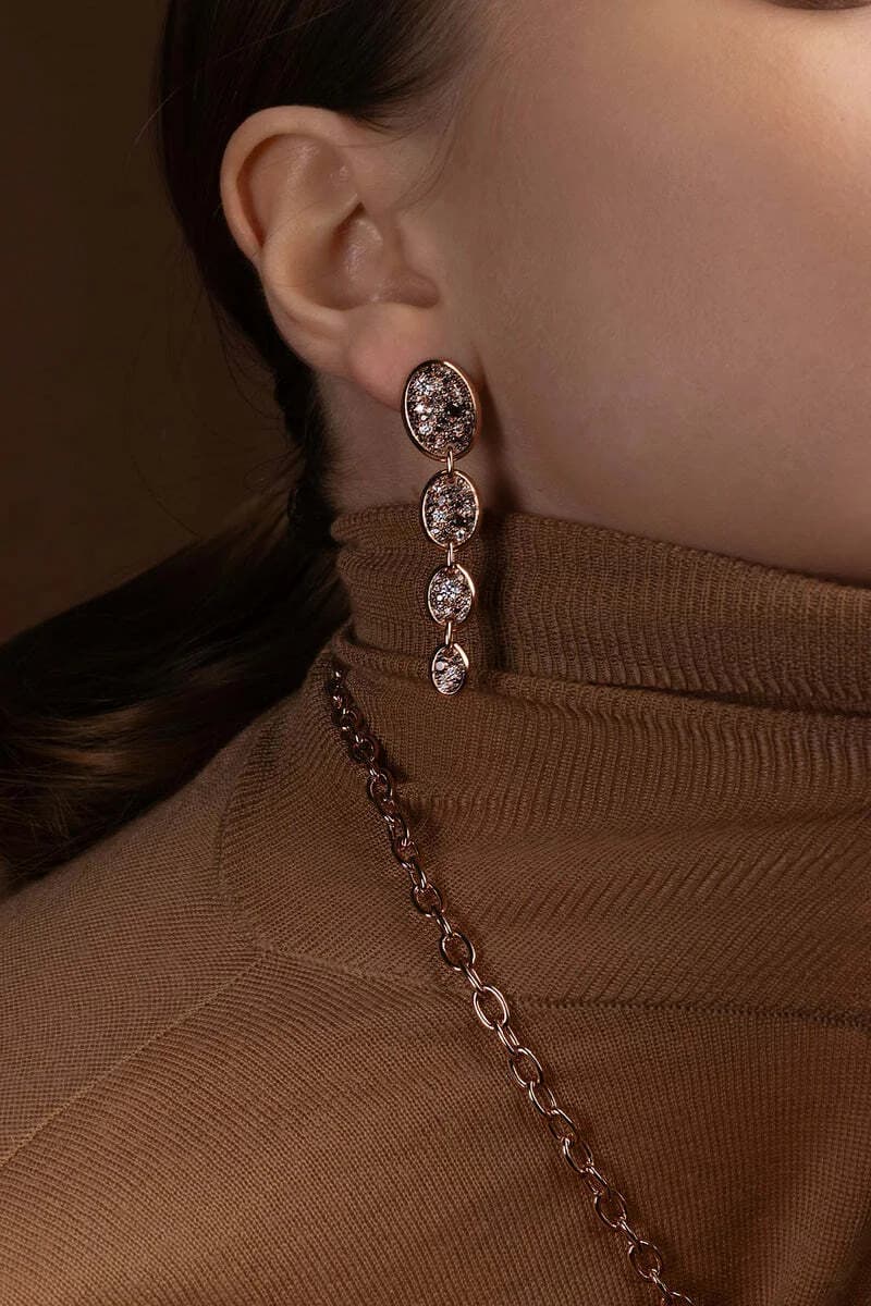 Boucles d'oreilles pendantes APM Monaco Festival ovales chocolat plaqué or rose 18 carats - Réf. PE15363M vue 4