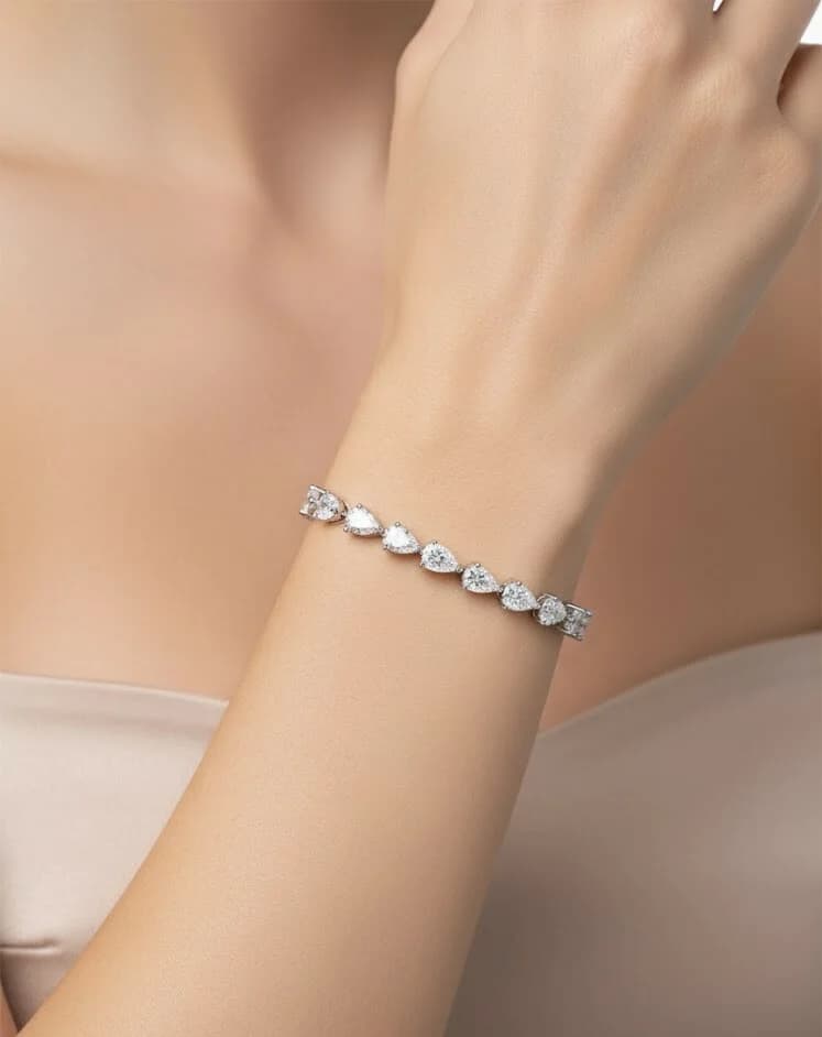 Montre APM Monaco 112240 femme vue de profil