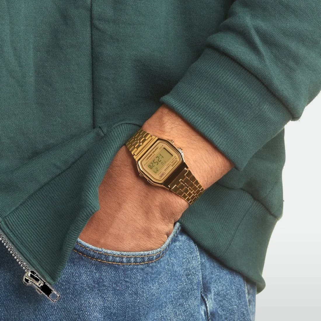 Attache bracelet Casio A158WETG-9A en métal doré jaune avec fermoir déployante ajustable, finition polie