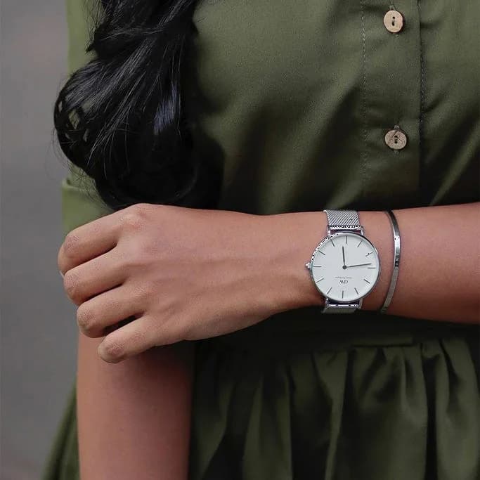 Bracelet Classique Jonc Argenté Daniel Wellington DW00400002 pour Femme - Taille L vue 4