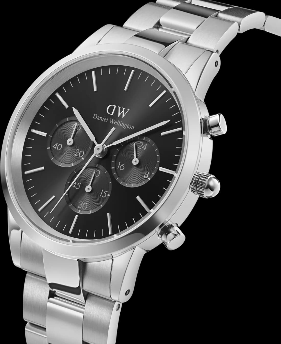 Visage cadran Daniel Wellington DW00100645 détail des aiguilles bâton, index appliqués et compteurs chronographe 3-6-9