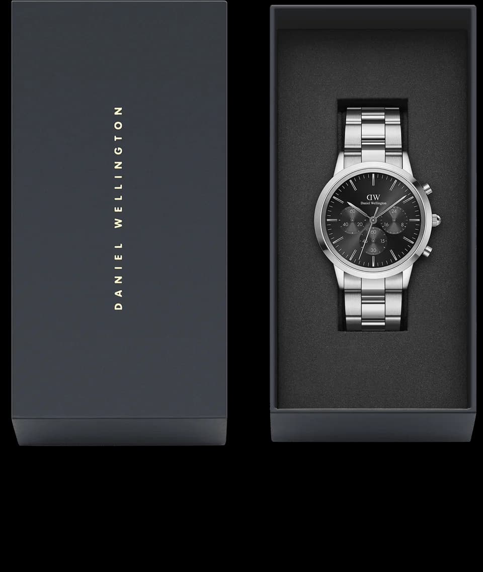 Lunette boîtier Daniel Wellington DW00100645 profil boîtier acier brossé, lunette fine, poussoirs chrono, verre minéral