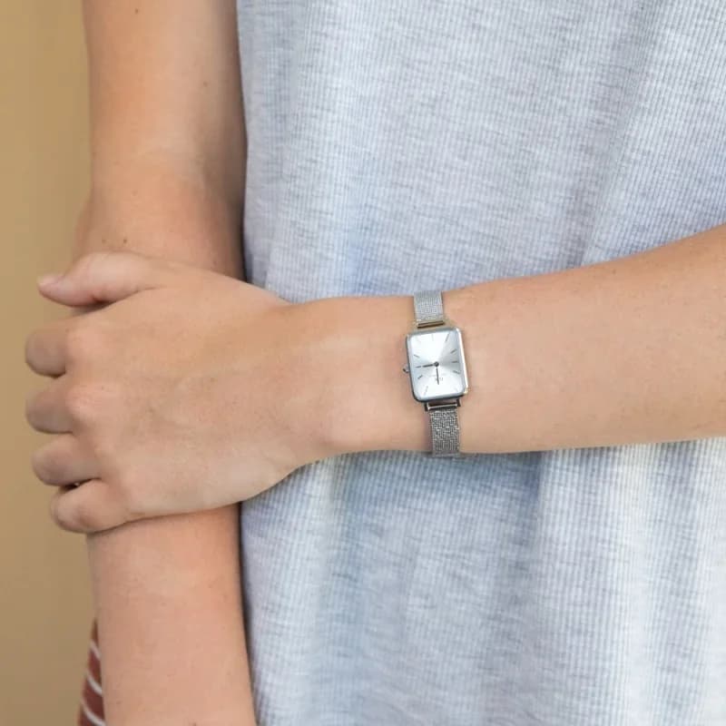 Lunette boîtier Daniel Wellington DW00100486 carrée en acier brossé 26mm avec verre minéral et couronne signée