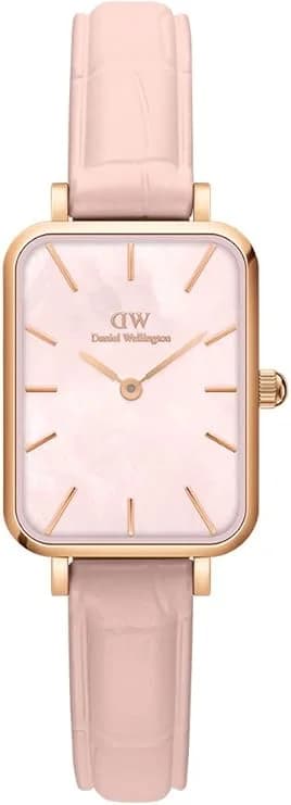 Montre Femme Daniel Wellington Quadro Pressed DW00100508 - Boîtier rectangulaire or rose, cadran nacre, bracelet maille milanaise rose