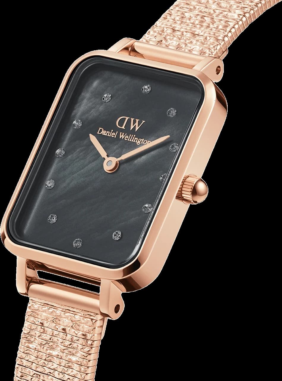 Visage cadran Daniel Wellington DW00100579 avec index bâtons fins et aiguilles en or rose, sans complications