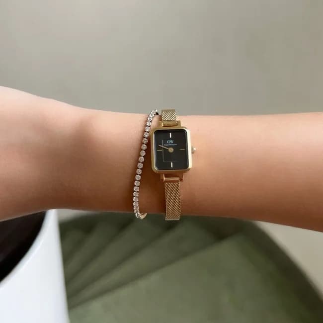 Lunette boîtier Daniel Wellington DW00100647 en acier inoxydable plaqué or rose, lunette lisse polie, épaisseur 8mm