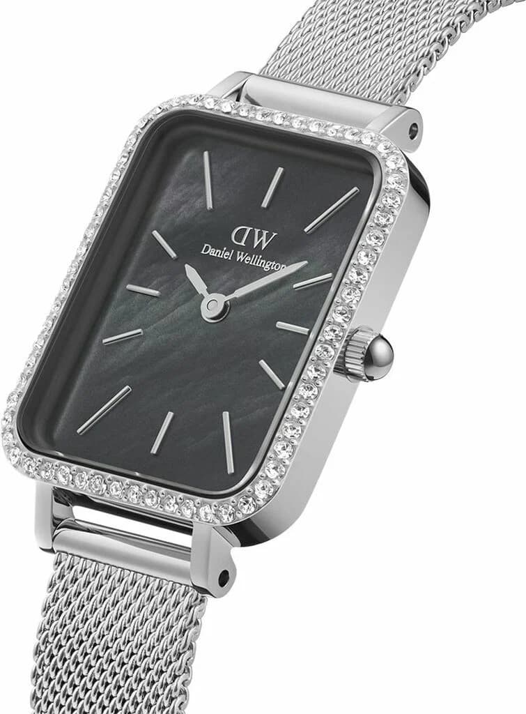 Visage cadran Daniel Wellington DW00100667 aux index bâtons argentés et aiguilles fines, lisibilité optimale