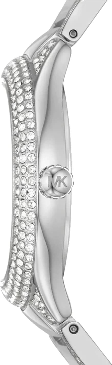Zoom sur le cadran nacre du Michael Kors MK4657