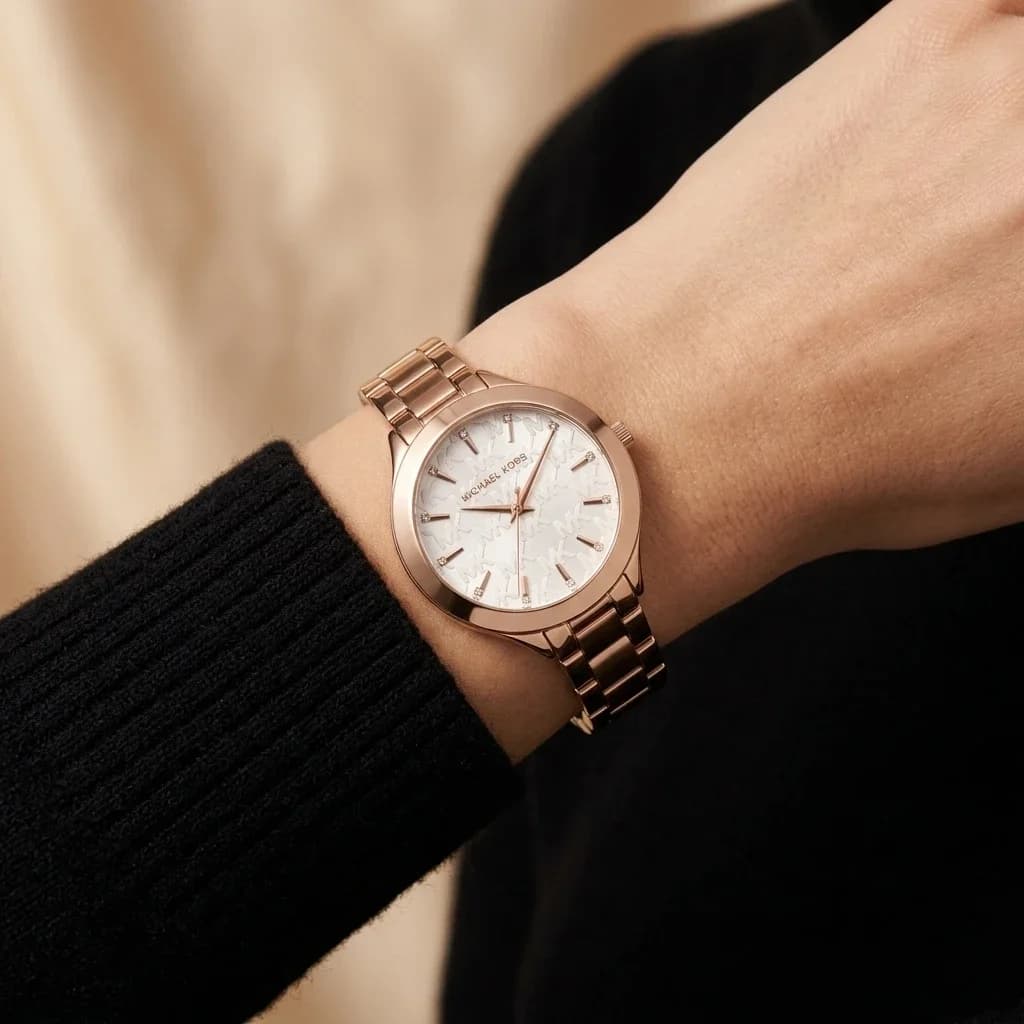 Fond du boîtier du garde-temps Michael Kors MKO1057