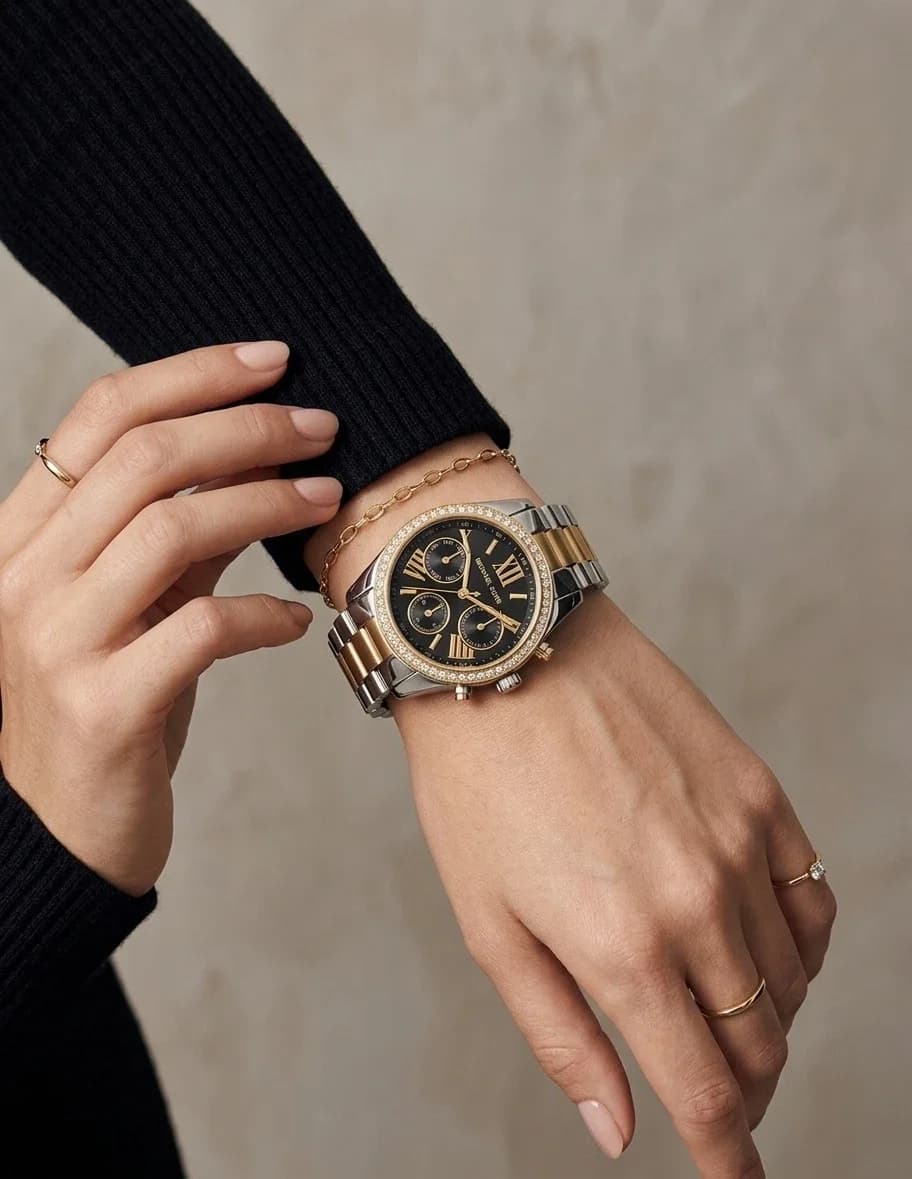 Détail du bracelet acier du Michael Kors MK4925