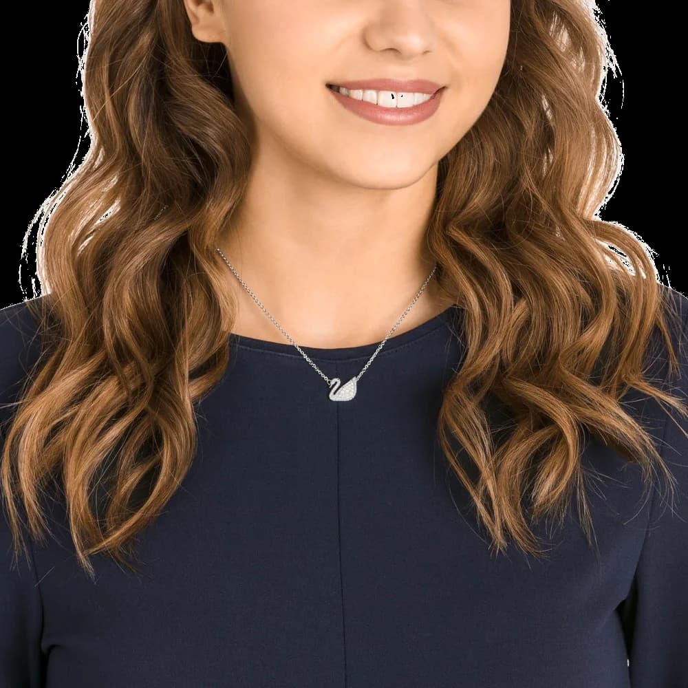 Collier Swarovski Iconic Swan 5416605 en plaqué rhodium, perles et cristaux blancs pour femme vue 4