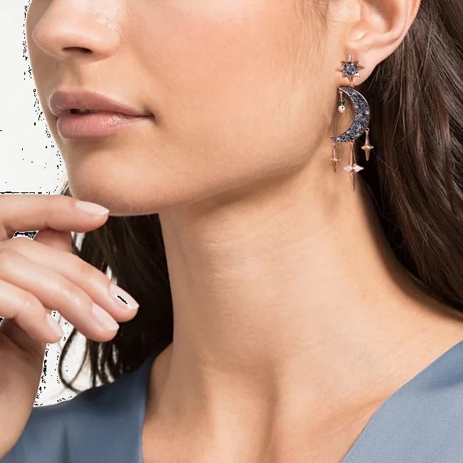 Boucles d'oreilles Swarovski Symbolic 5489536 en plaqué or rose et cristaux noir pour femme vue 4