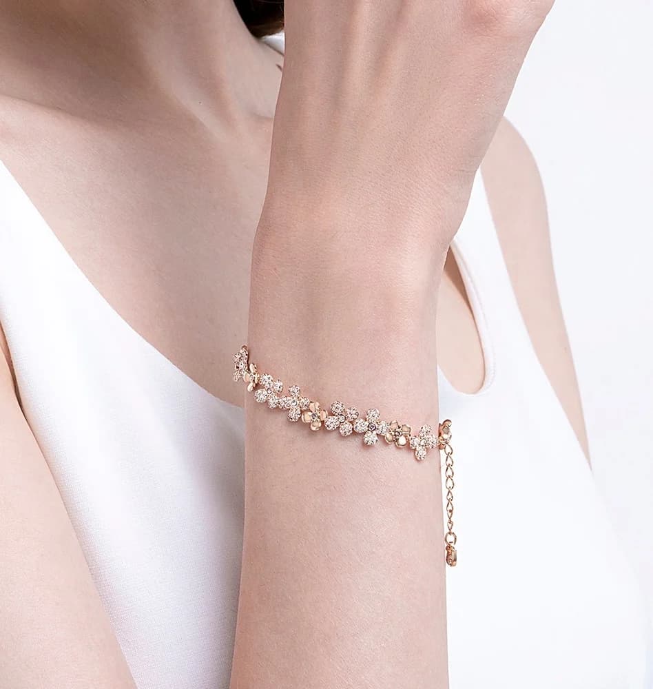 Le garde-temps Swarovski 5253672 vu de profil
