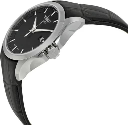 Visage cadran Tissot T0354101605100 révèle des index bâtons argentés, aiguilles Dauphine et guichet date à 3h, lisibilité optimale