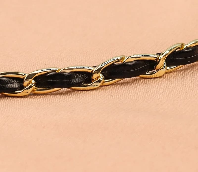 Détail du bracelet du Victoria Bradley C523