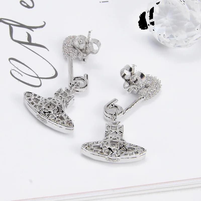 Boucles d'oreilles Vivienne Westwood épingle de sûreté argentée avec cristaux - Réf. 108396 vue 2